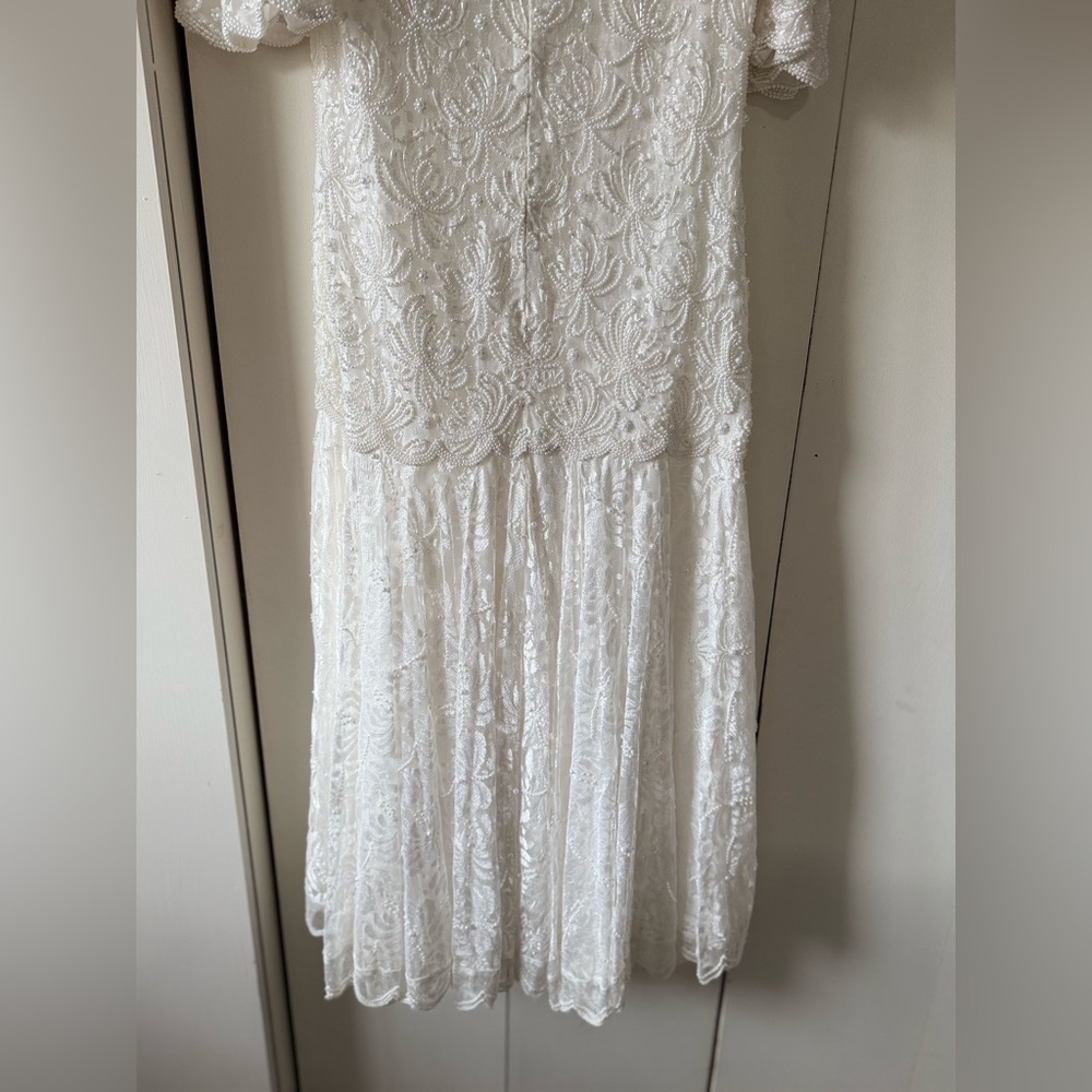 Brilliante by J.A. Beaded, Pearls, Scalloped, Embellished. Vintage Wedding Dress - Picture 12 of 15